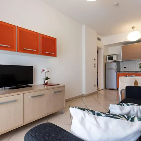Coastal Comfort For Families In 公寓 比比翁