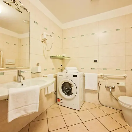 Coastal Comfort For Families In 公寓